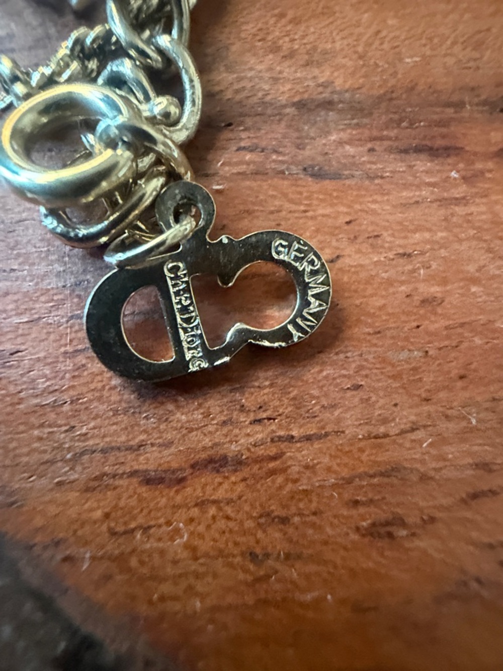 Christian Dior Gold Plated Heart Pendant Necklace with Clear Crystals - Picture 13 of 15